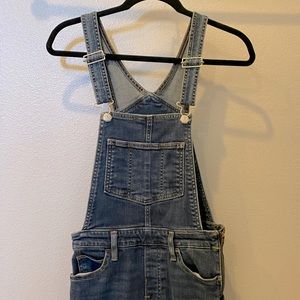 Levi’s overalls